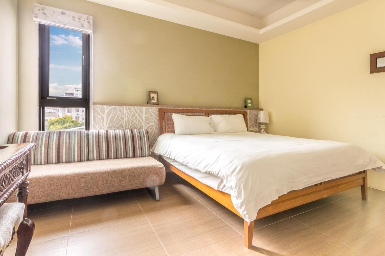 Jhongshan Building Bed And Breakfast Hualien Eksteriør billede
