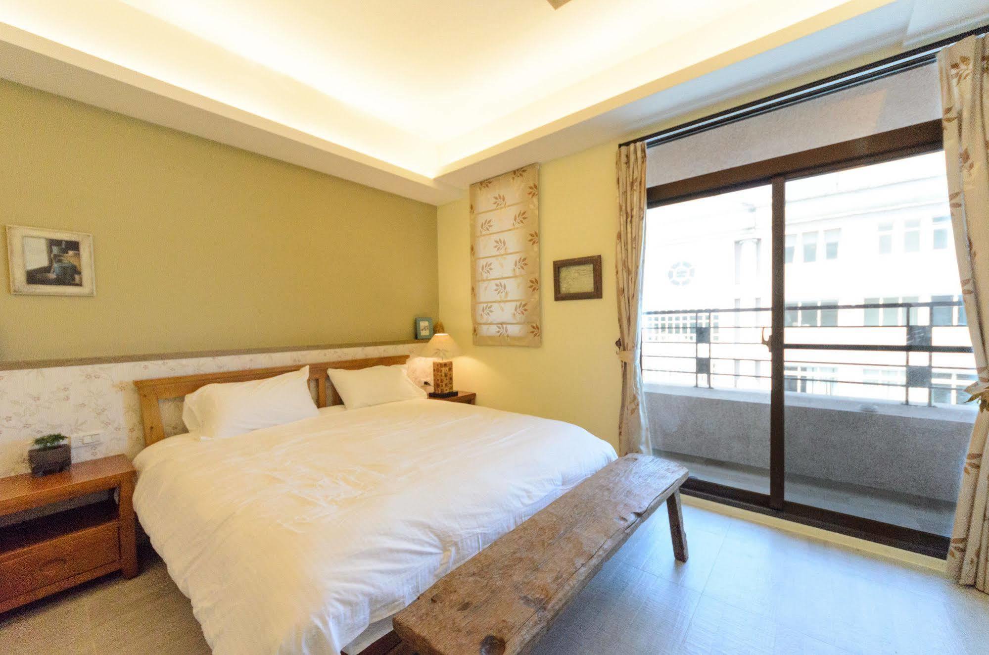 Jhongshan Building Bed And Breakfast Hualien Eksteriør billede